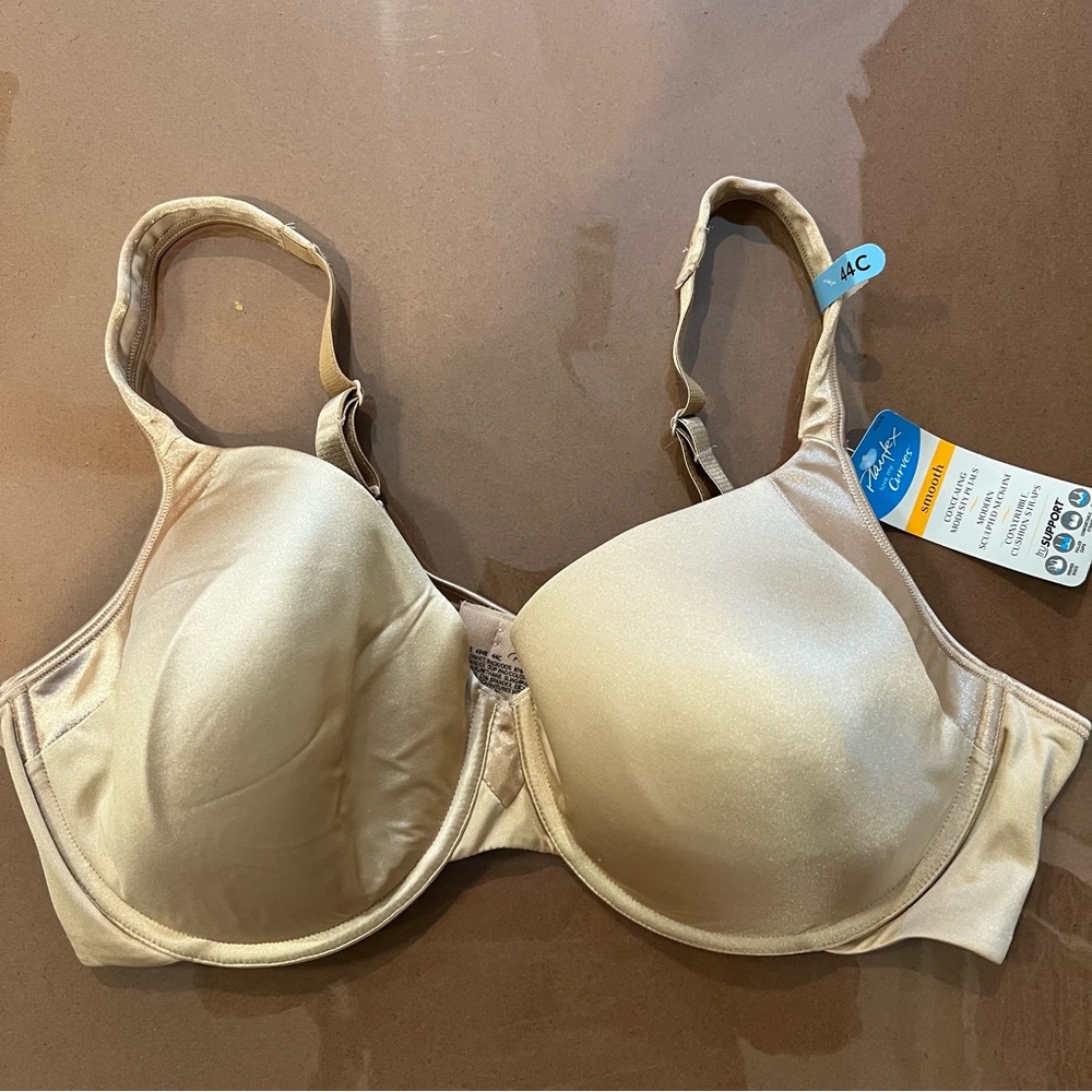 NEW Playtex Nude bra size 44C